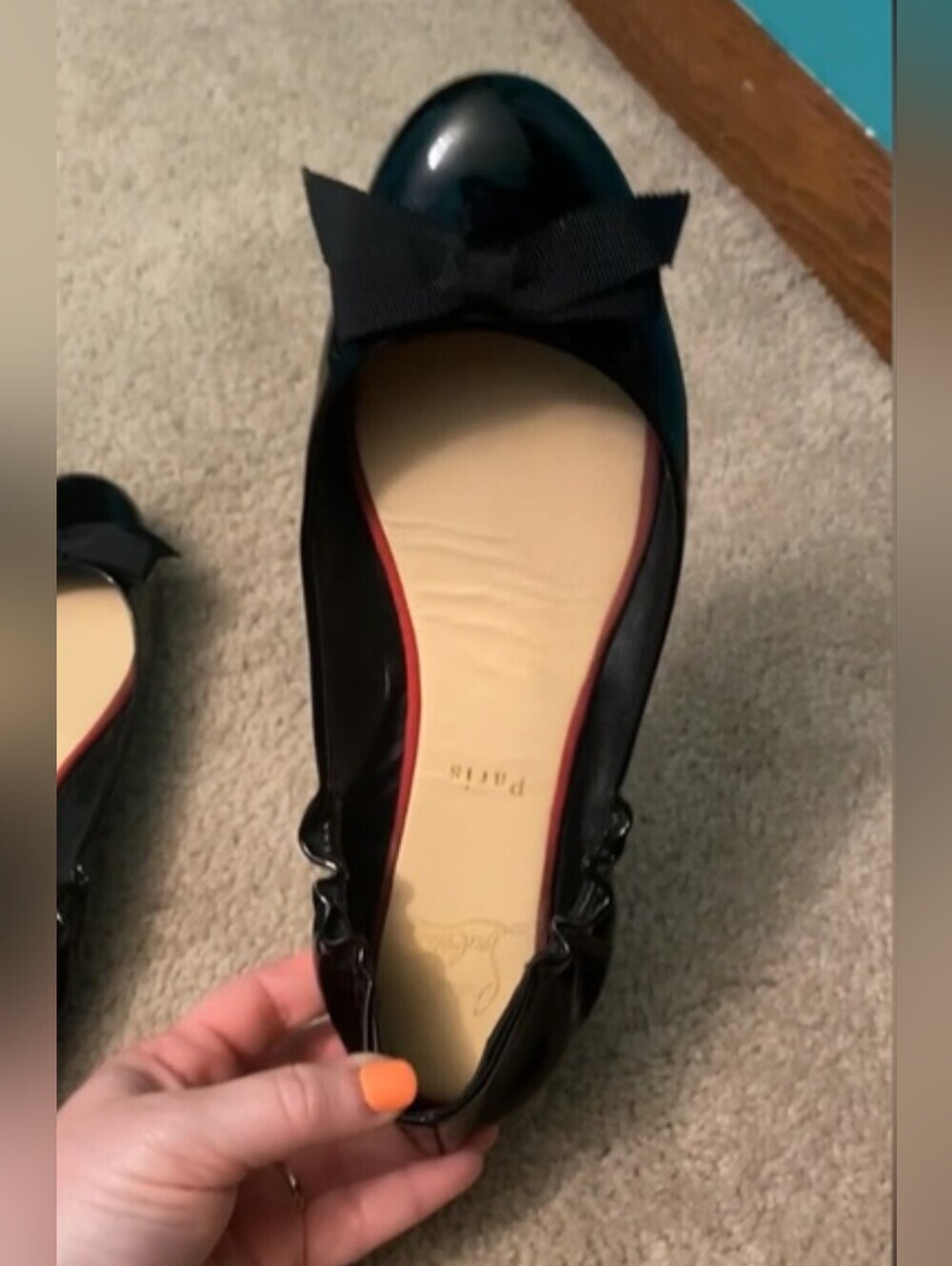 Christian Louboutin Gloriana Flat - Picture 4 of 9